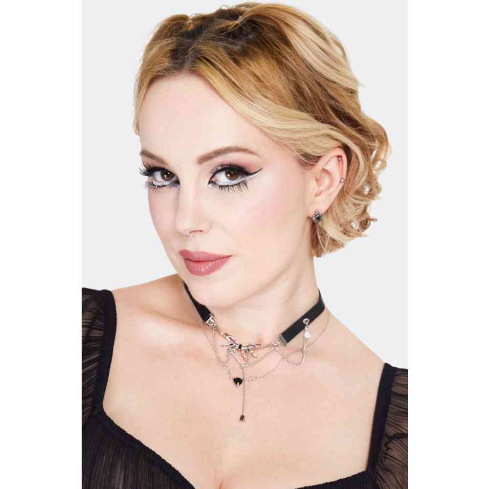 Jawbreaker - Cross And Onyx Stud earrings - Silver coloured